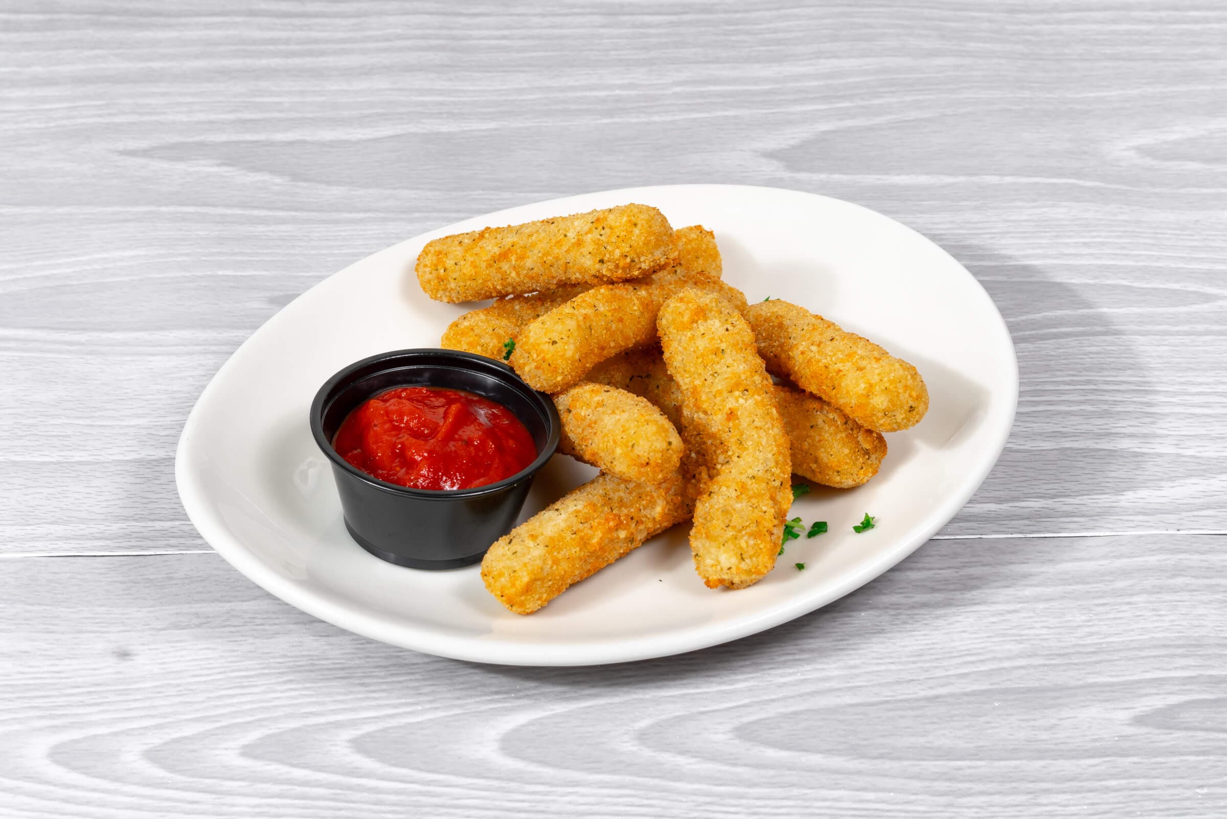 Mozzarella Sticks (8 pcs)