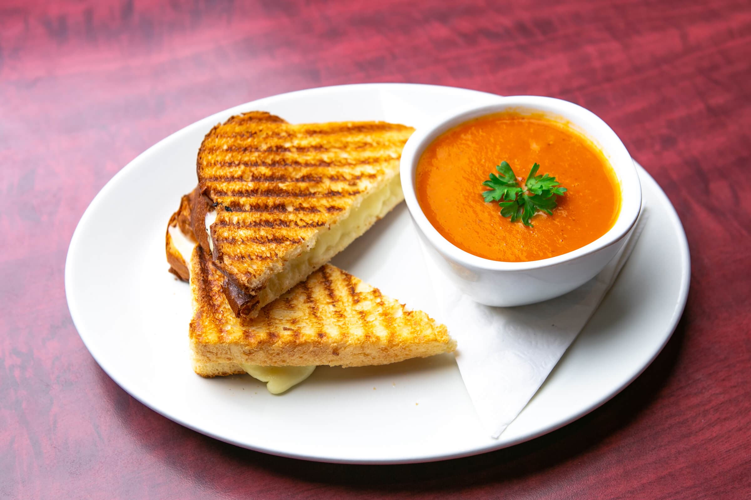 Classic Grilled Cheese Sandwich (Grilled)
