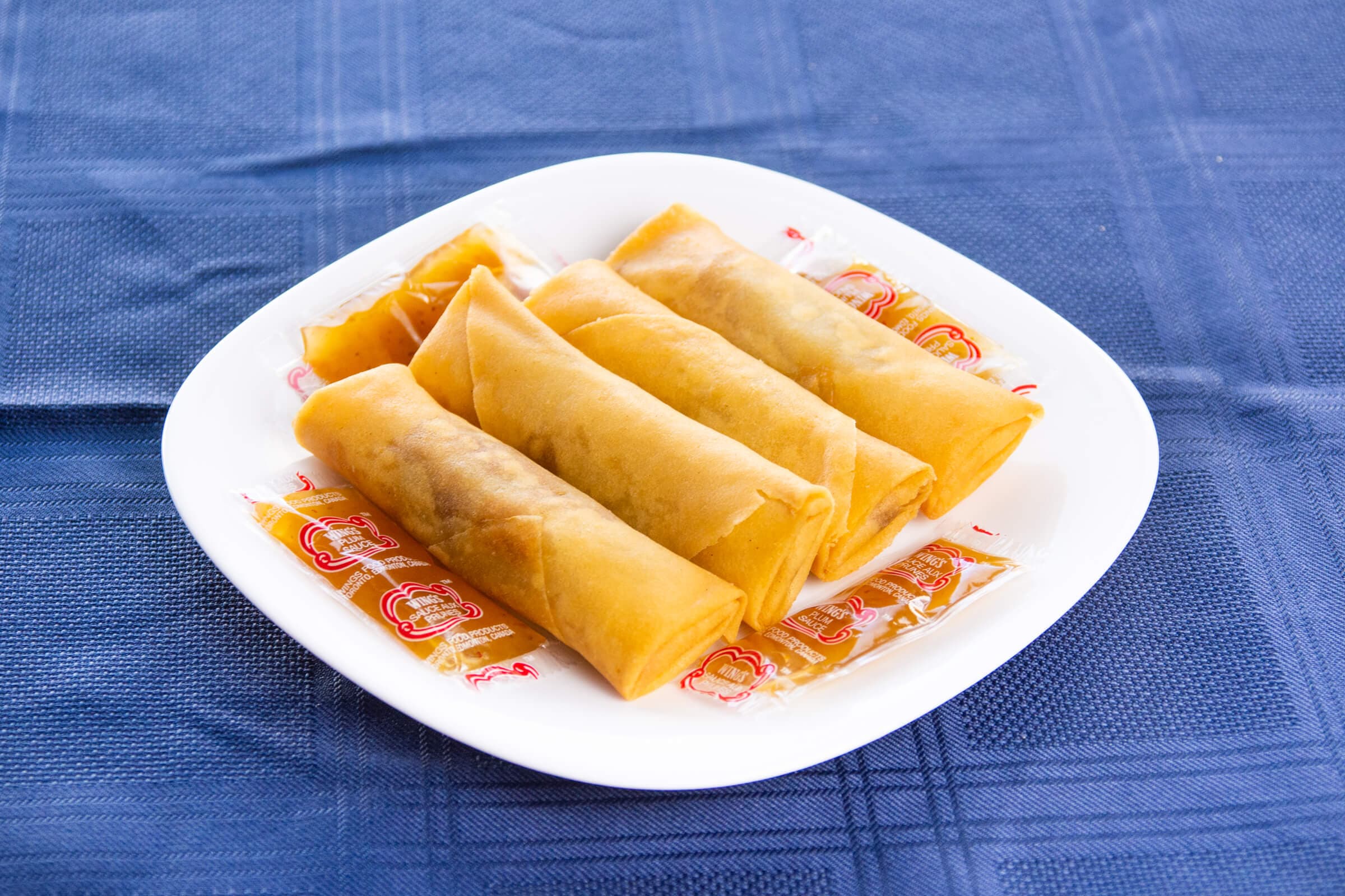 2. Thai Crispy Spring Roll (4 pcs)