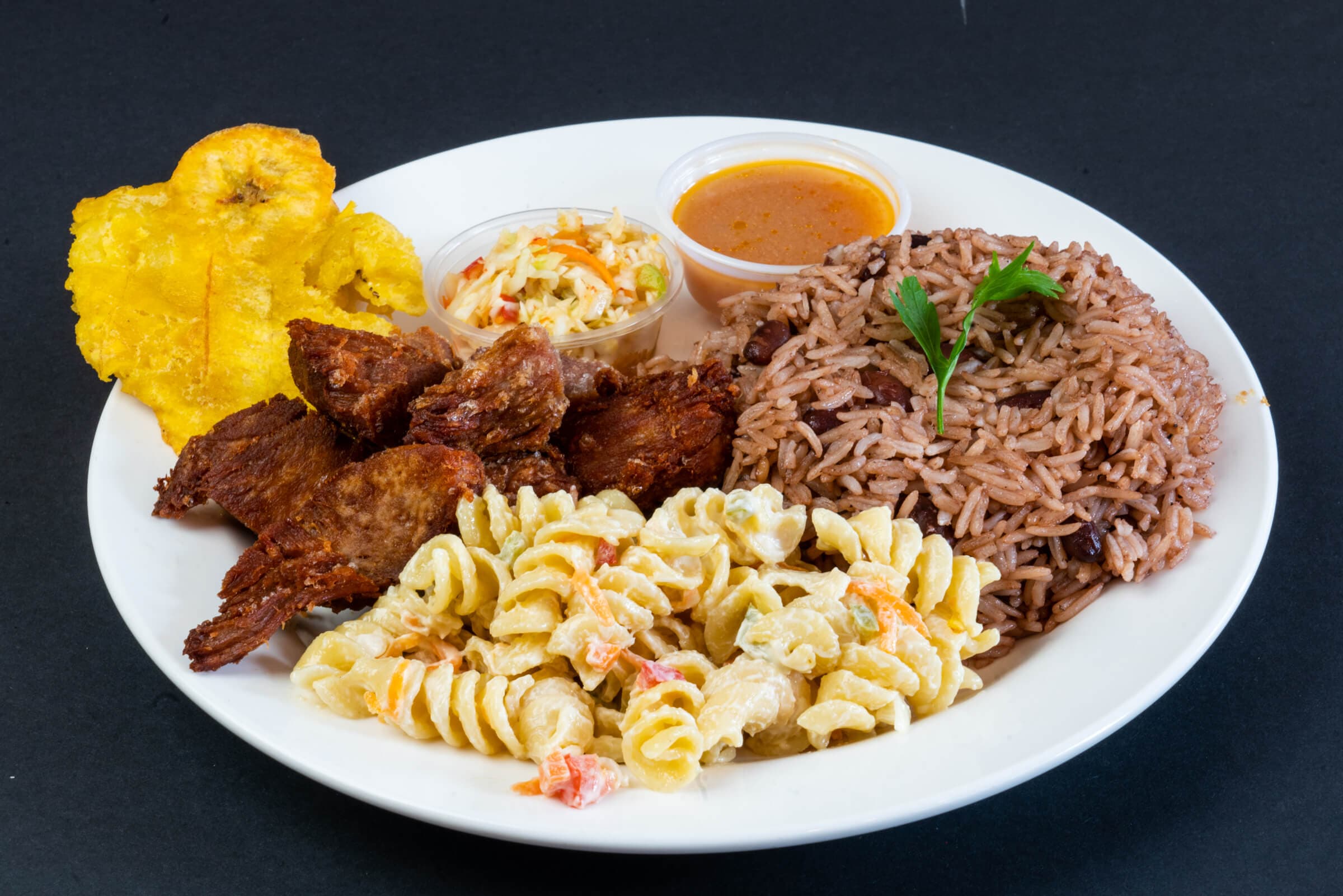 Griot avec riz collé (petit) / Fried Pork with Rice and Peas (small)