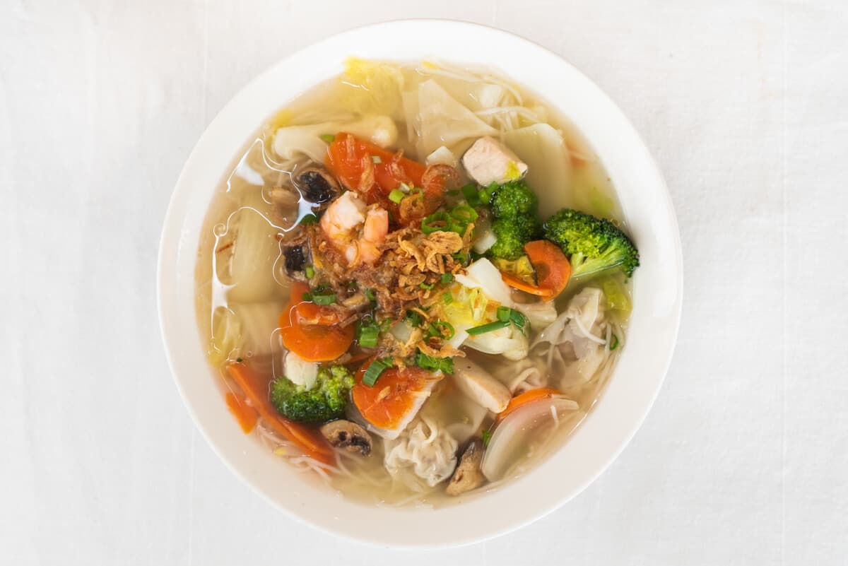 12. Deluxe Wonton Soup