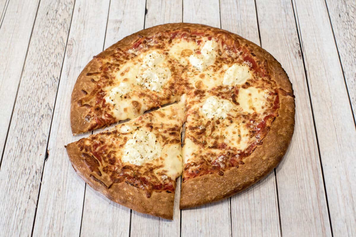 Pizza 14'' aux quatre fromages