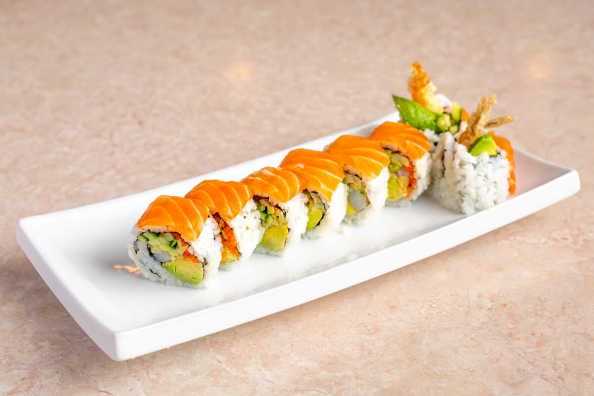 58. Red Dragon Roll (8 pcs)