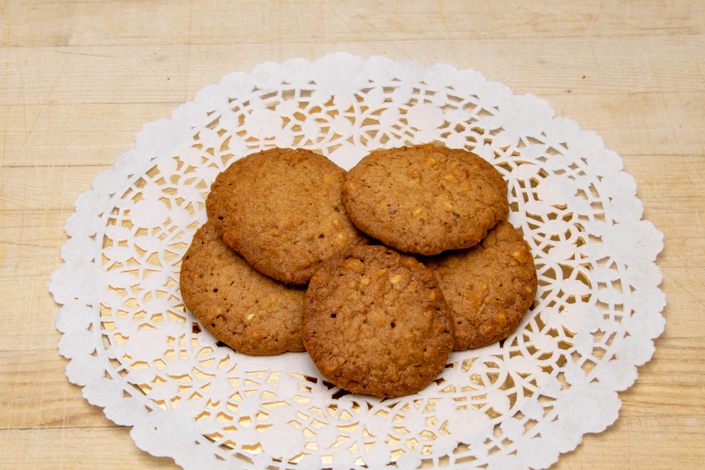 Peanut Crunch Cookies (12 pcs)