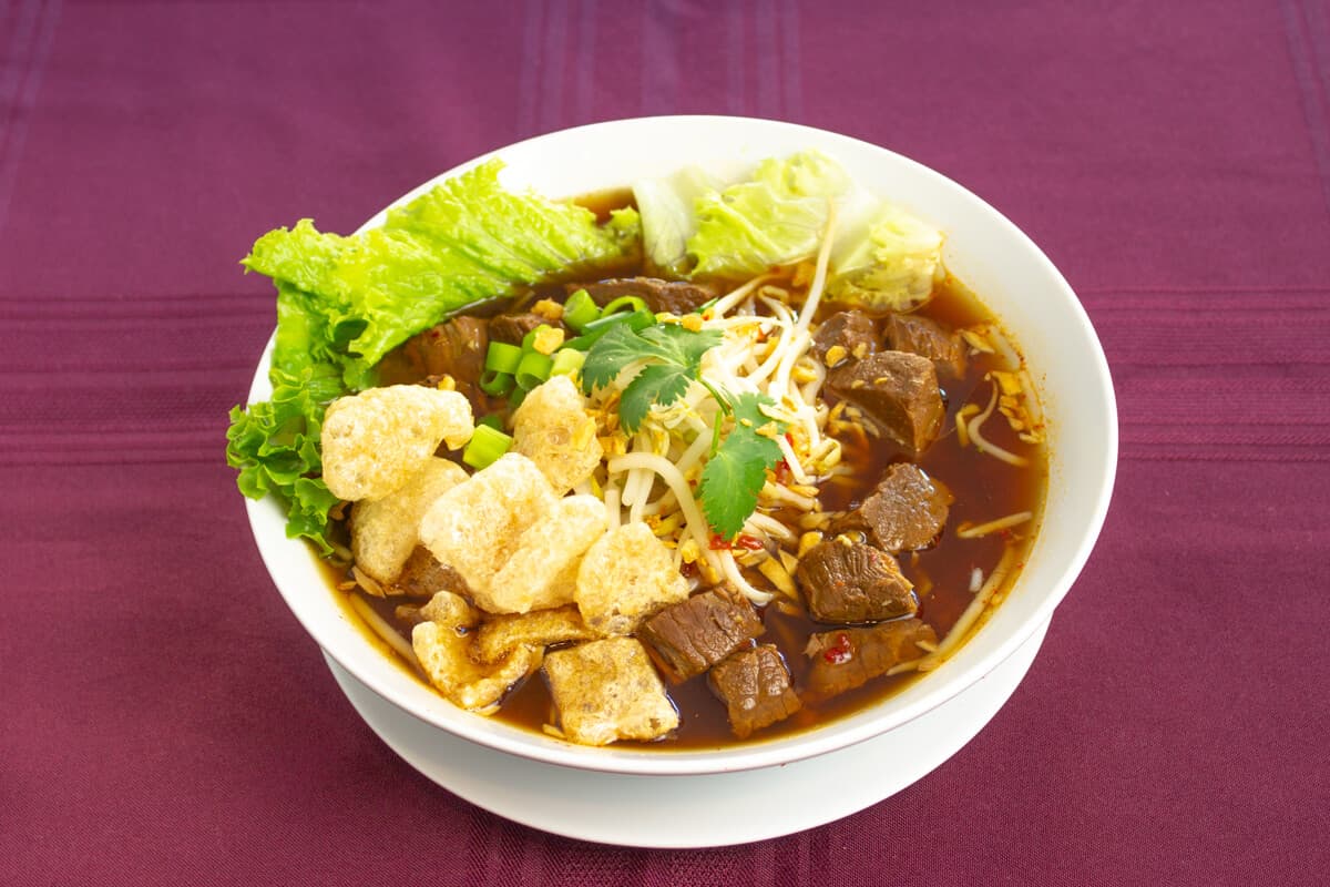 S4. Beef Stewed Noodle Soup