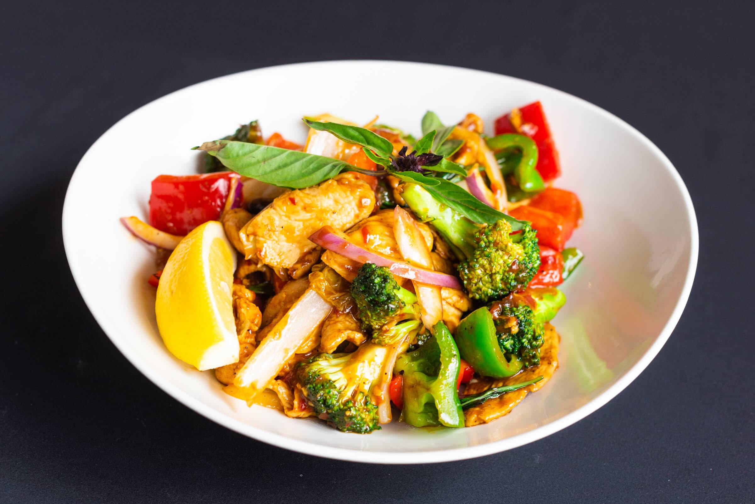 Basil Chicken - Gai Phad Kraphao