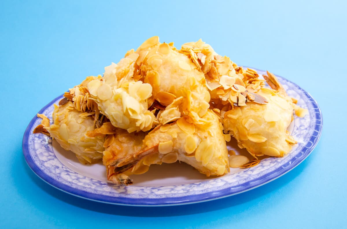 115. Almond Prawns (10 pcs)