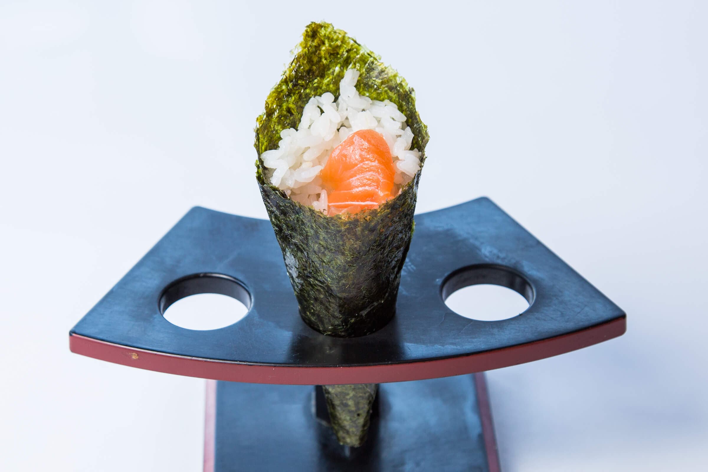R2. Salmon Roll