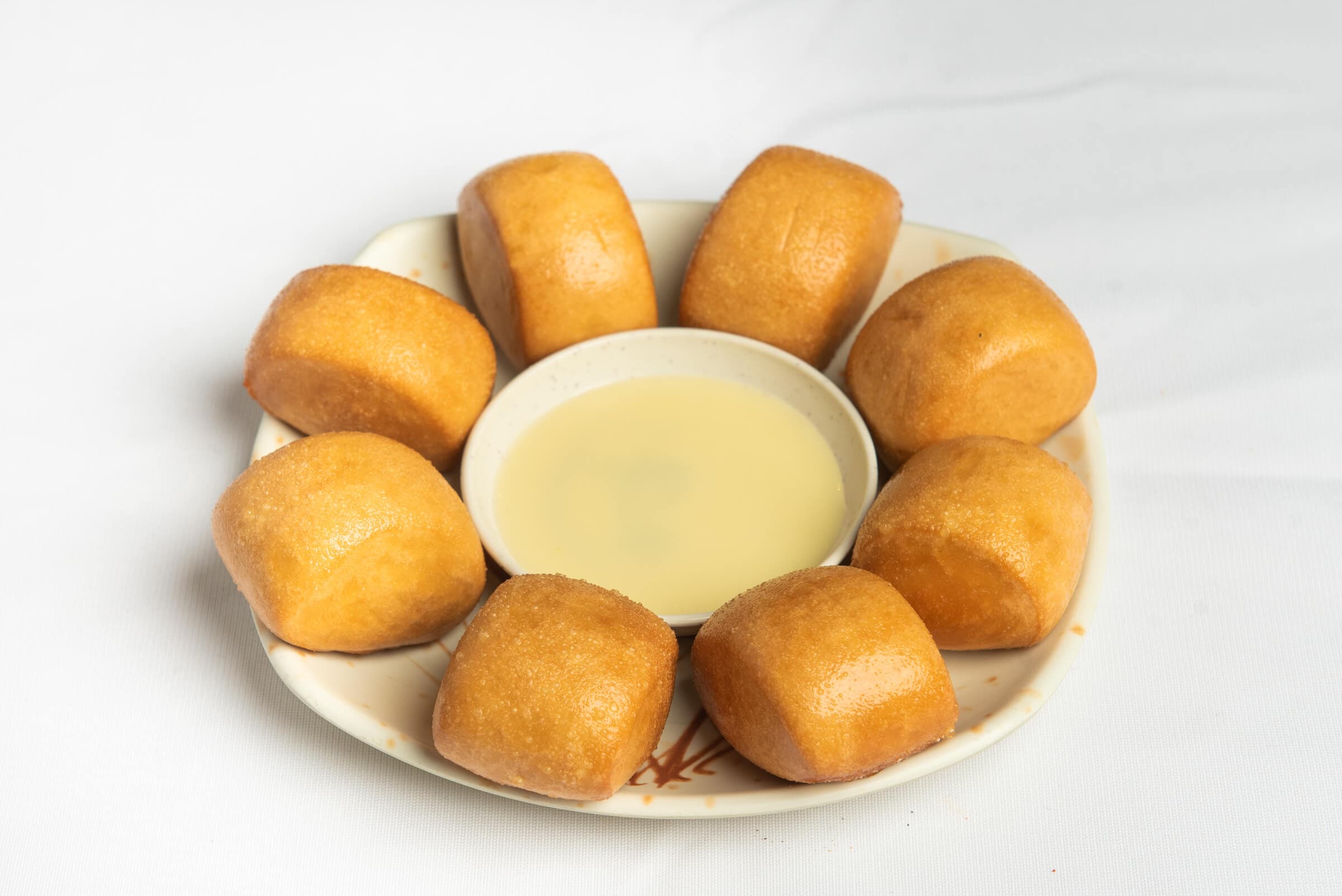 9. Fried Golden Bun (8 pcs)