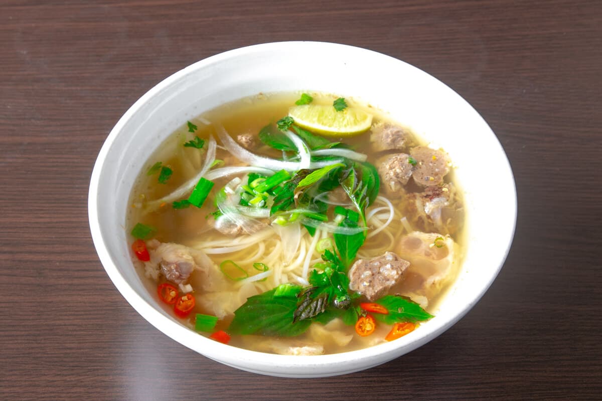 100. Rice Noodle Soup with Special Combo Beef