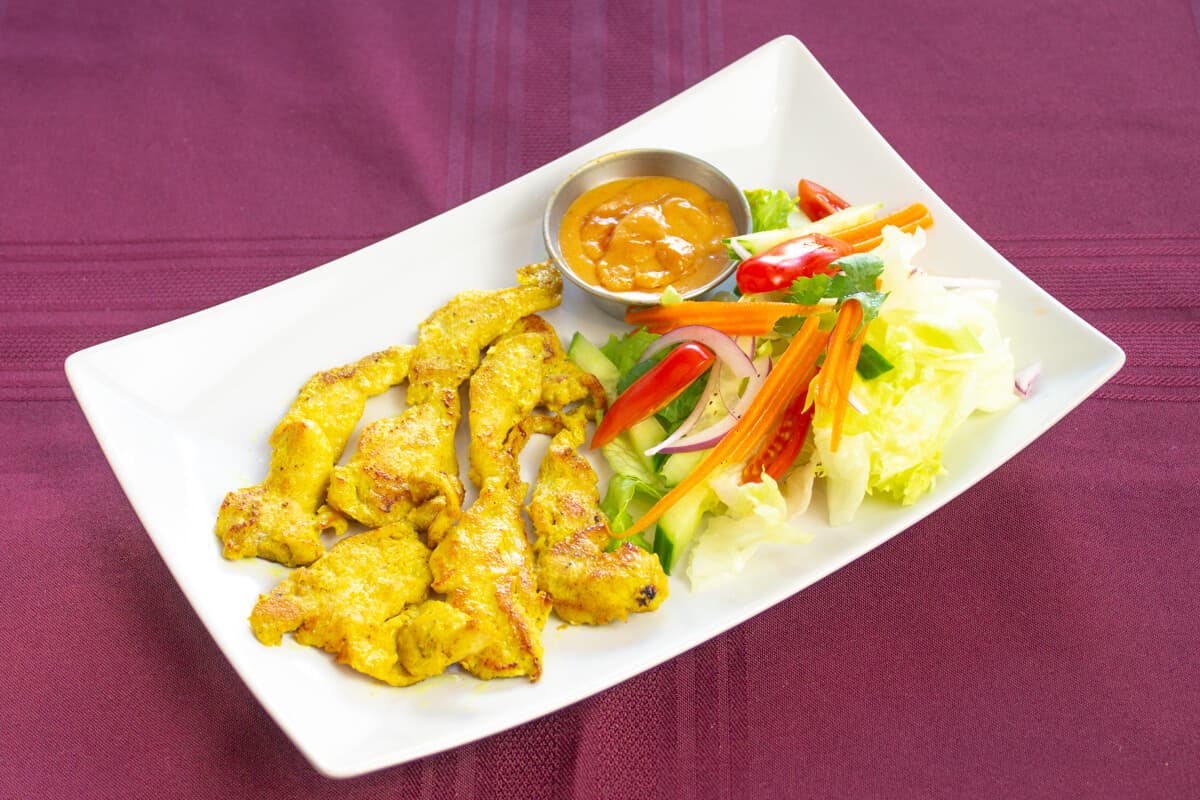 A2. Chicken Satay (4 pcs)