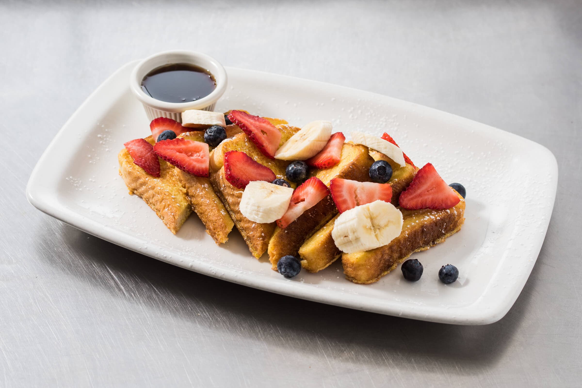 French Toast w/ Fruit