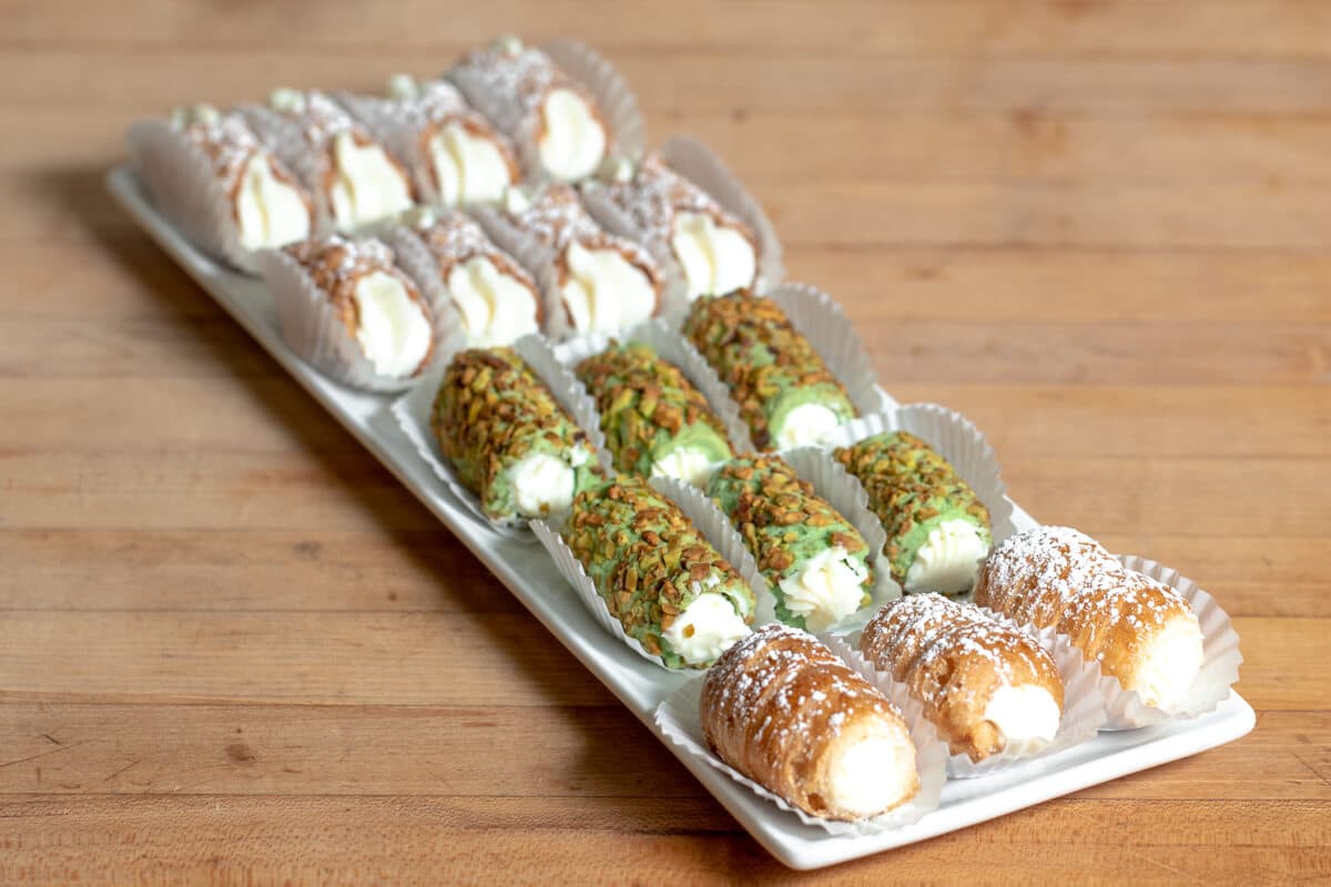 Small Cannolis