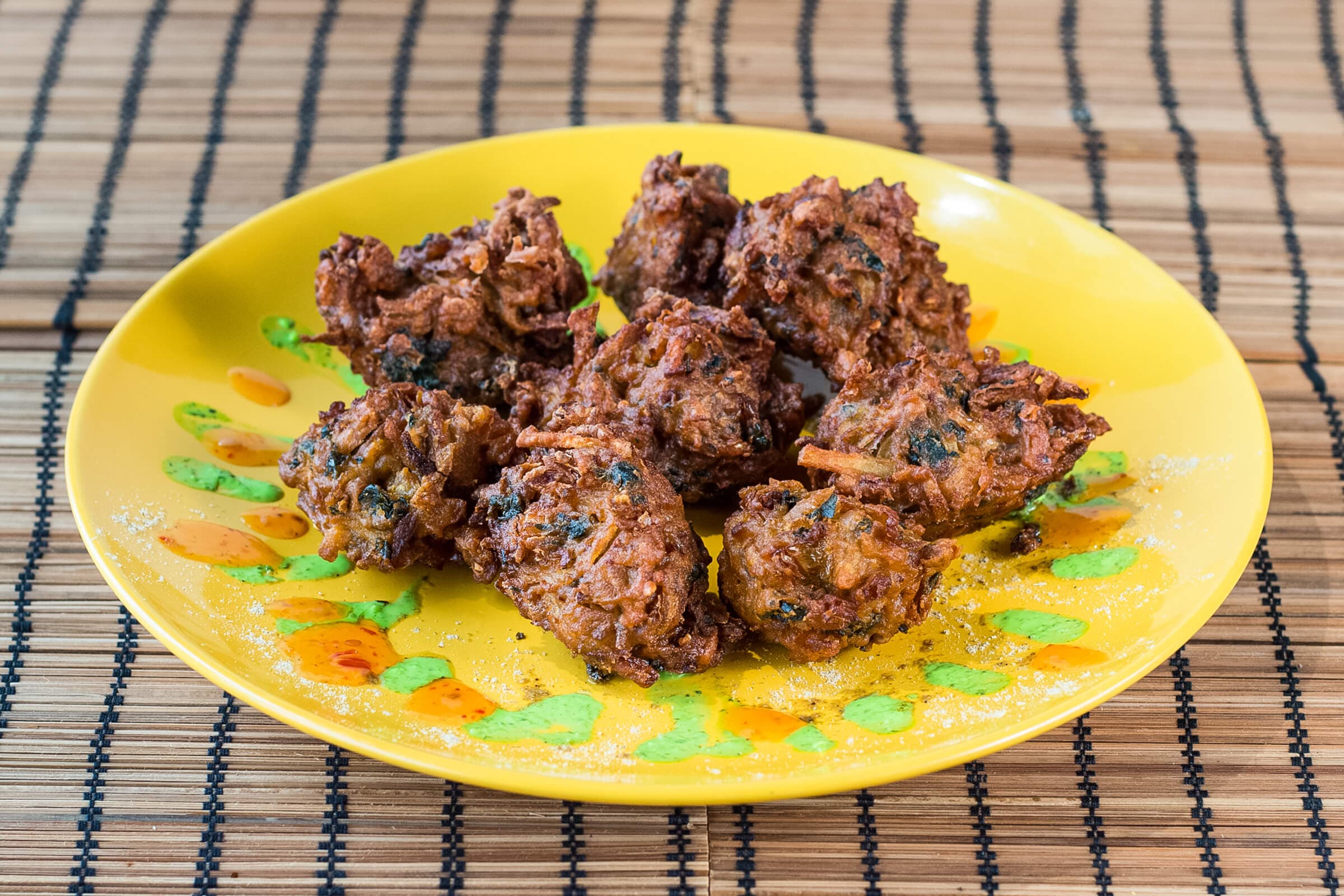 Mix Veggie Pakora (8 pcs)
