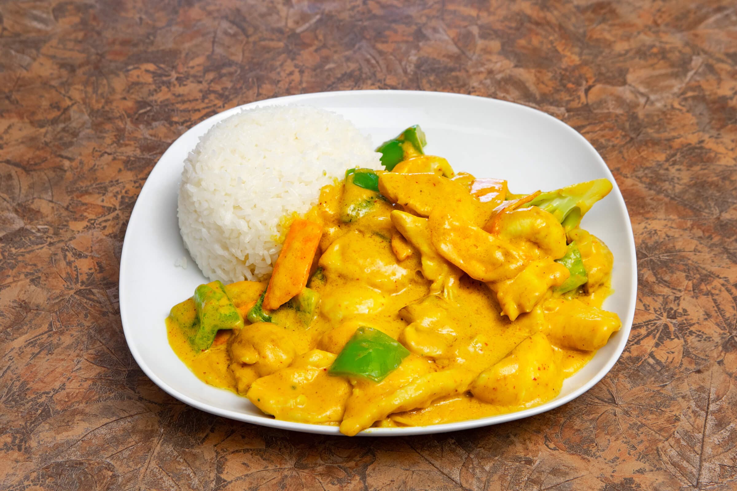 4. Curry Chicken Mushroom Mixed Vegetables with Rice