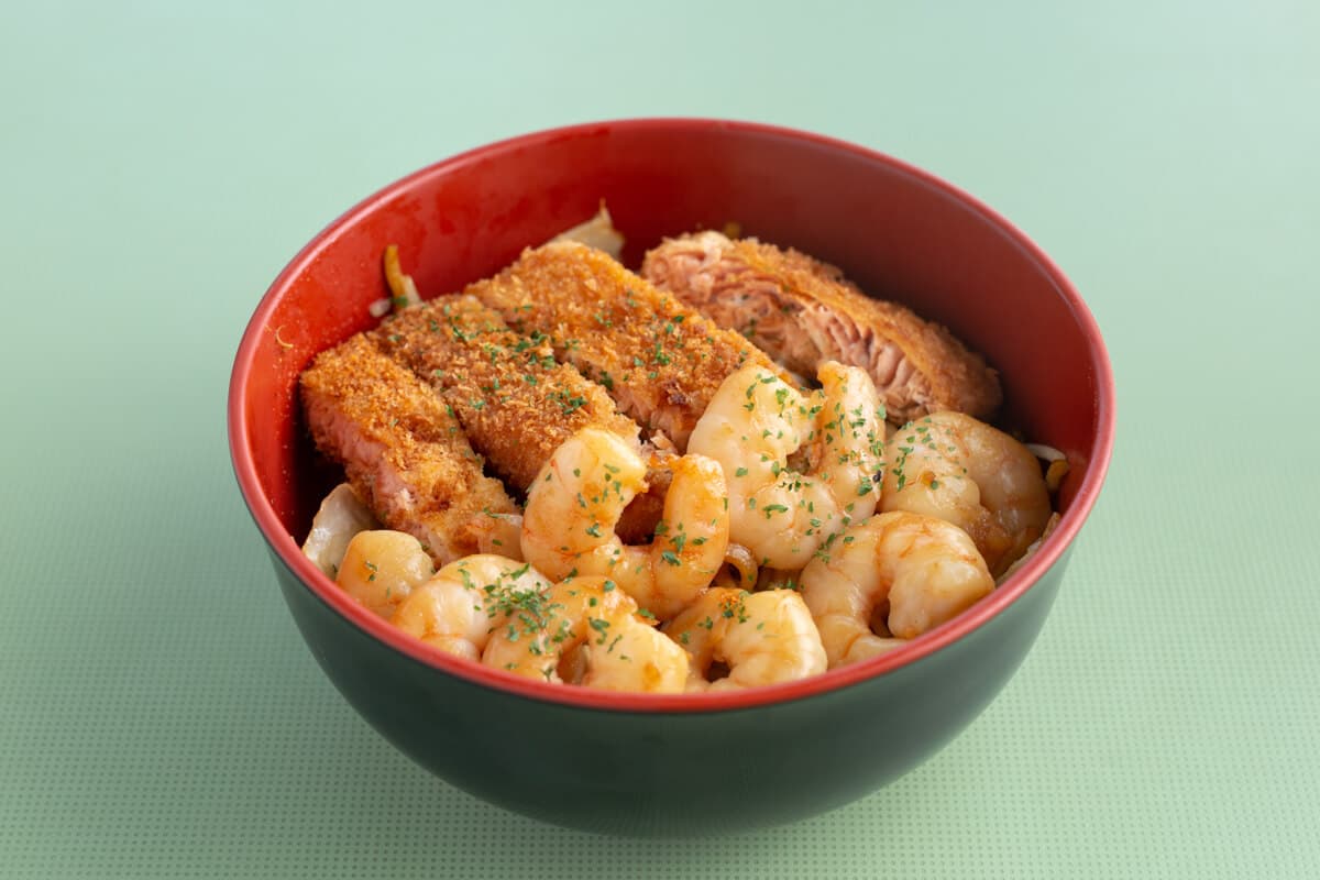 Yakisoba Seafood Pan Fry Noodle Bowl