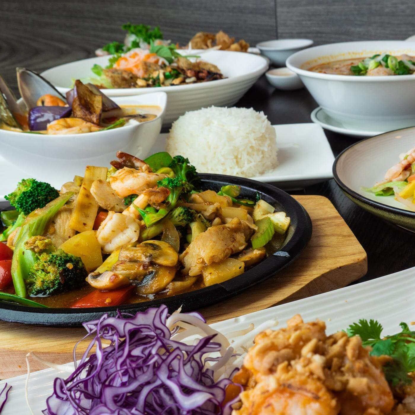 H&P NOODLE HOUSE