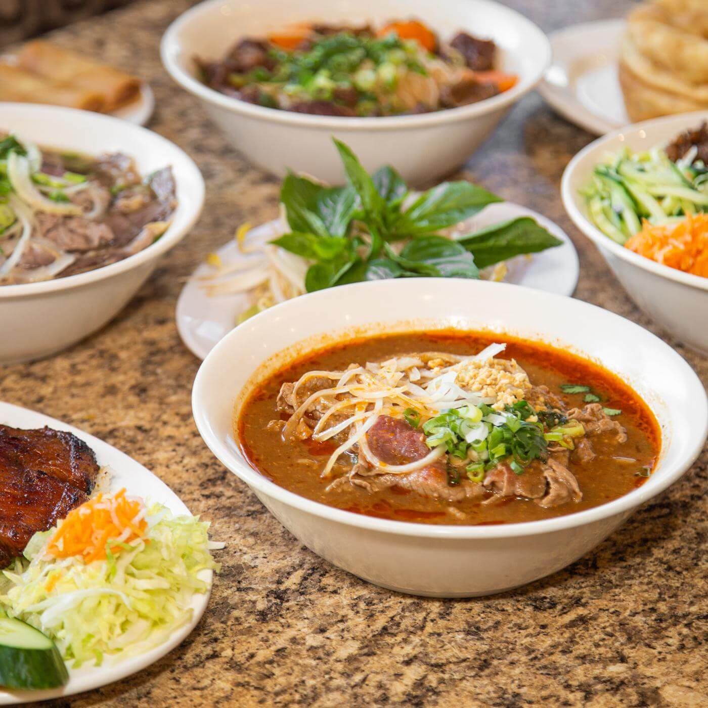 Pho Hoan Pasteur