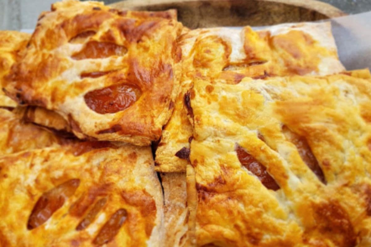 Strudels – with Sweet Back Home Apple Jam