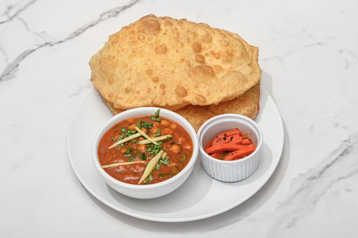 Chana Bhatura