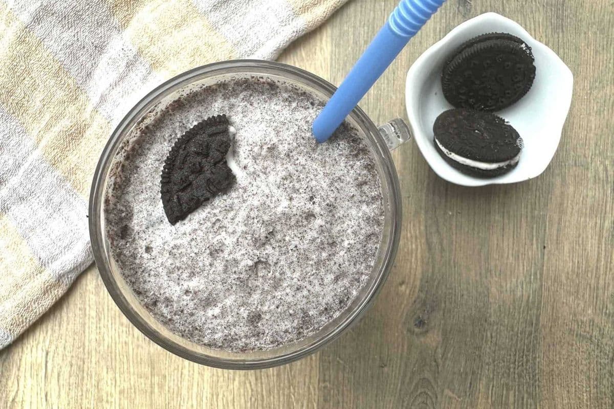 cookies and cream Protein Shake (18oz)