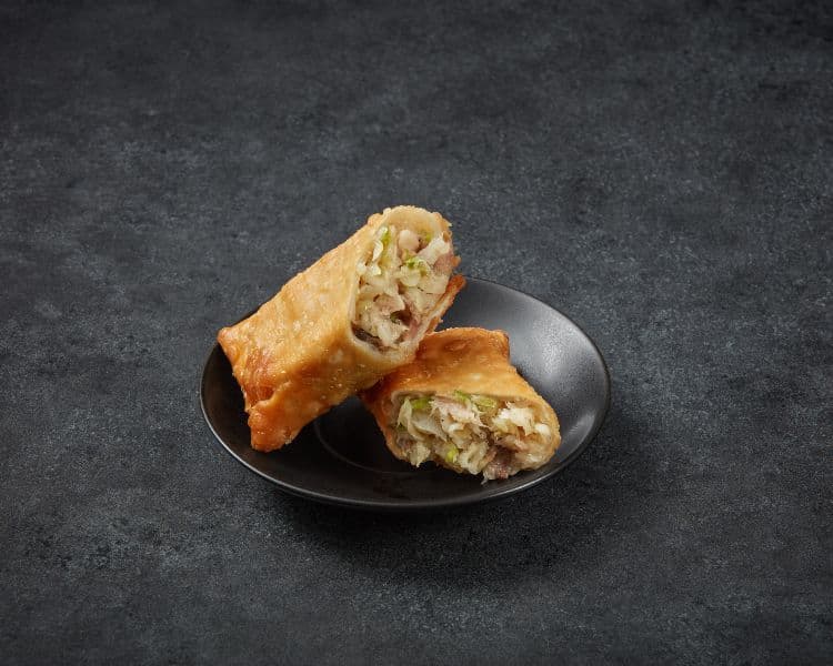 Chicken Egg Roll (1 pc)