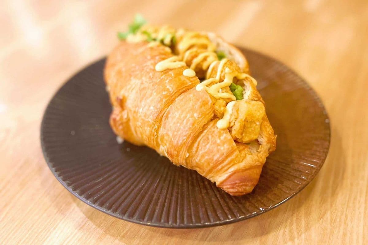 Chicken Bites Croissant Sandwich / 鸡米花可颂三明治