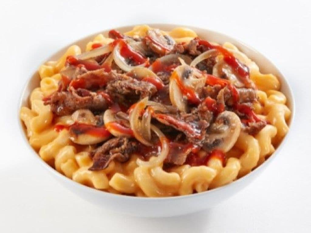 KOREAN BBQ LOADED MAC & CHEESE
