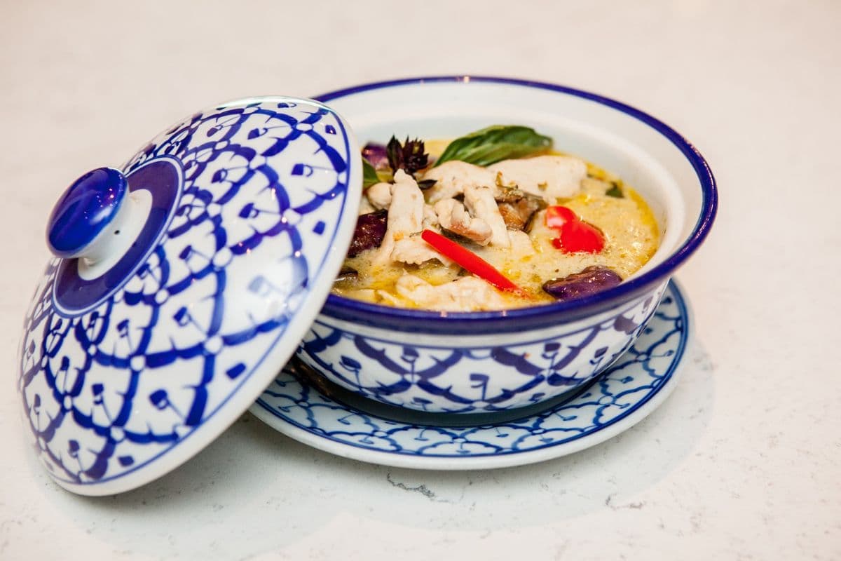 Emerald Curry (Gaeng Kioh Waan Gai)