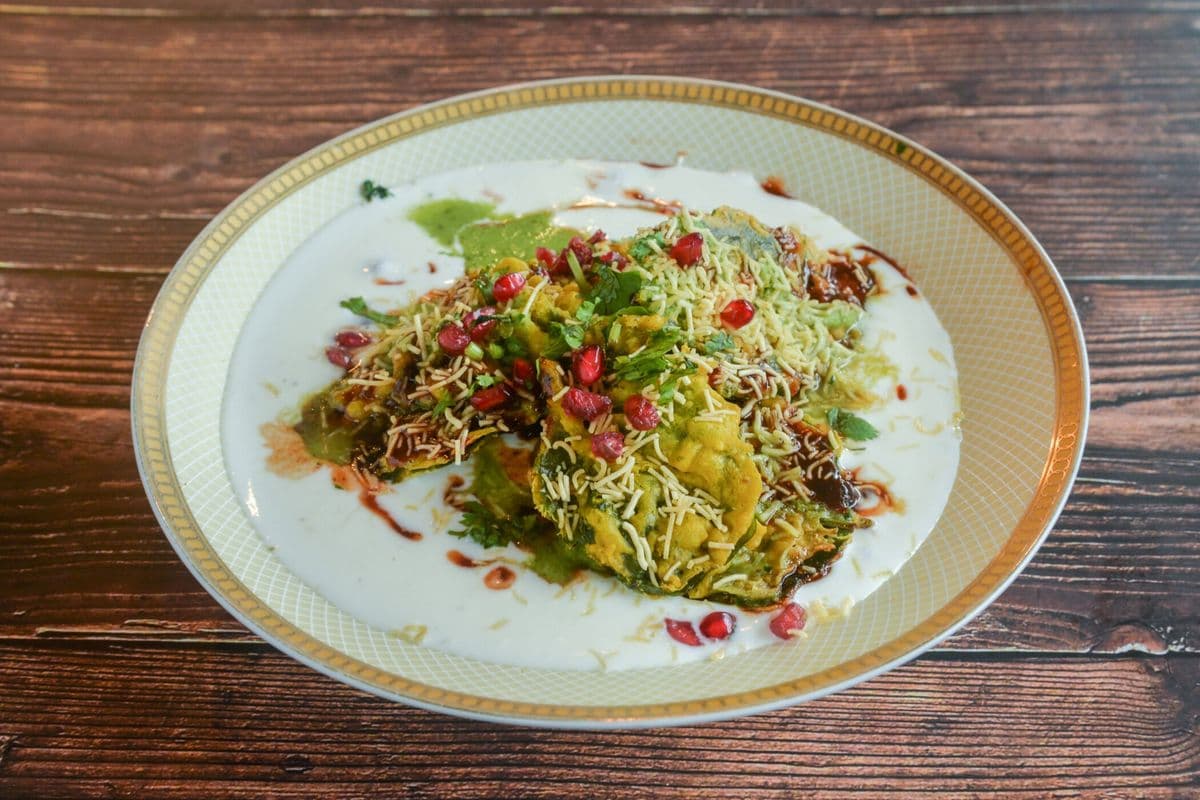 Palak Patte Ki Papdi Chaat