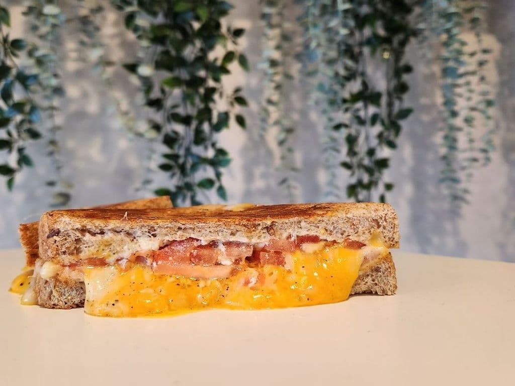 The #socheesy (vegetarian)