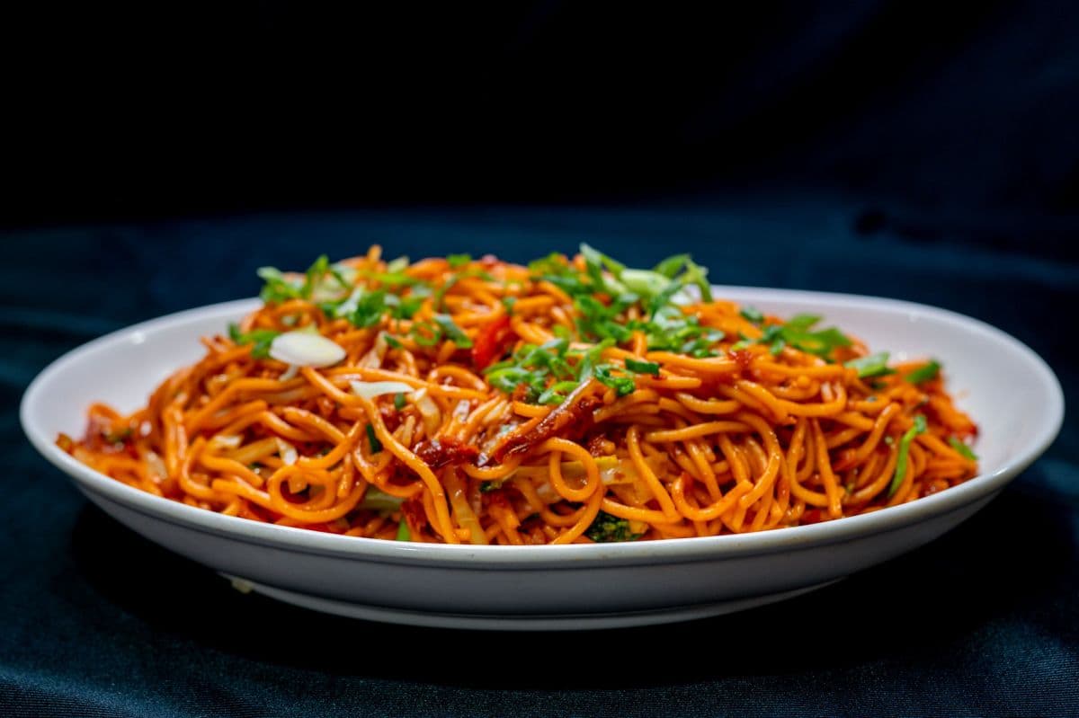 Veg Hakka Noodles