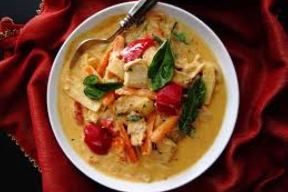 27. Red Curry - แกงเผ็ด