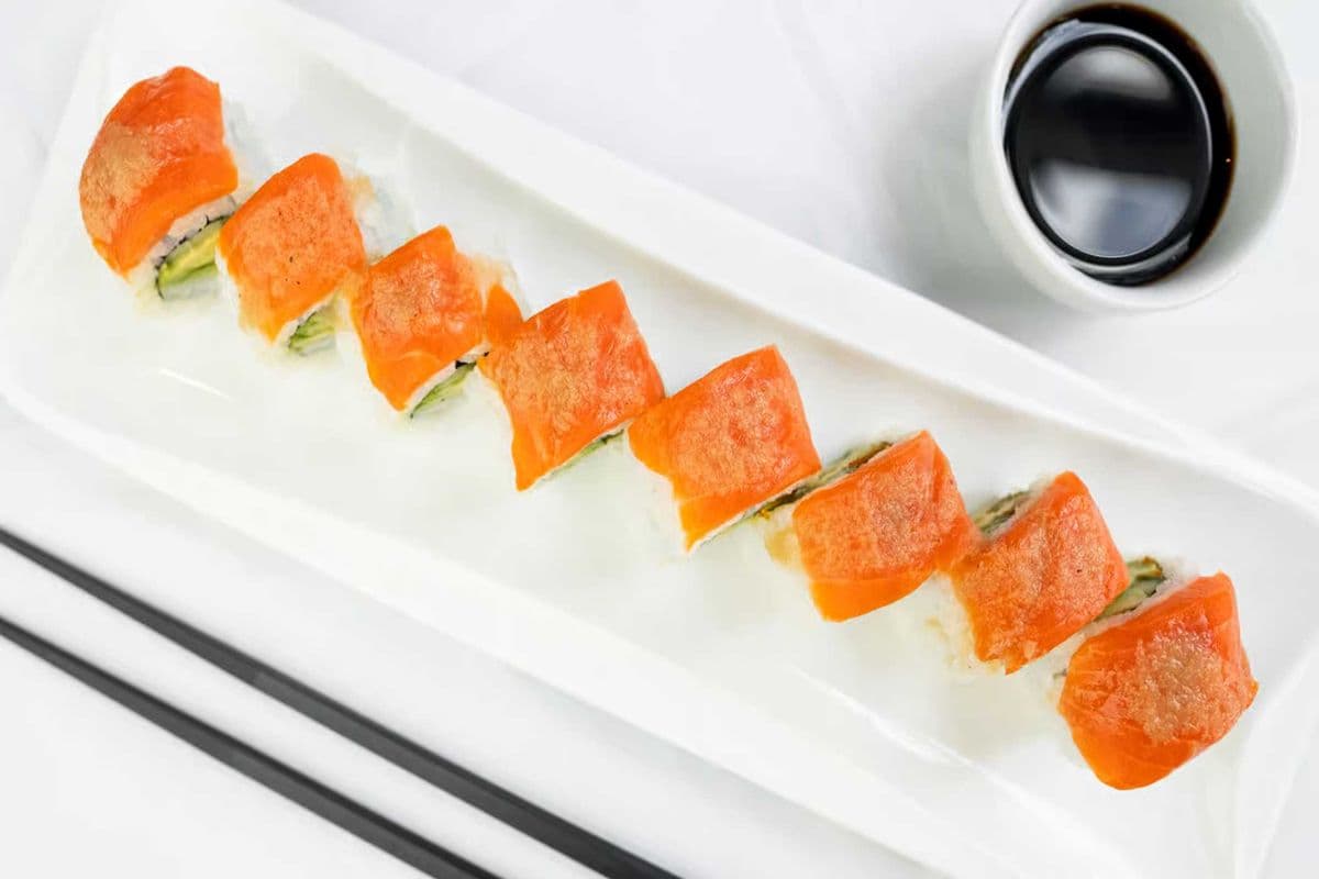 Alaska Roll (8 pcs)