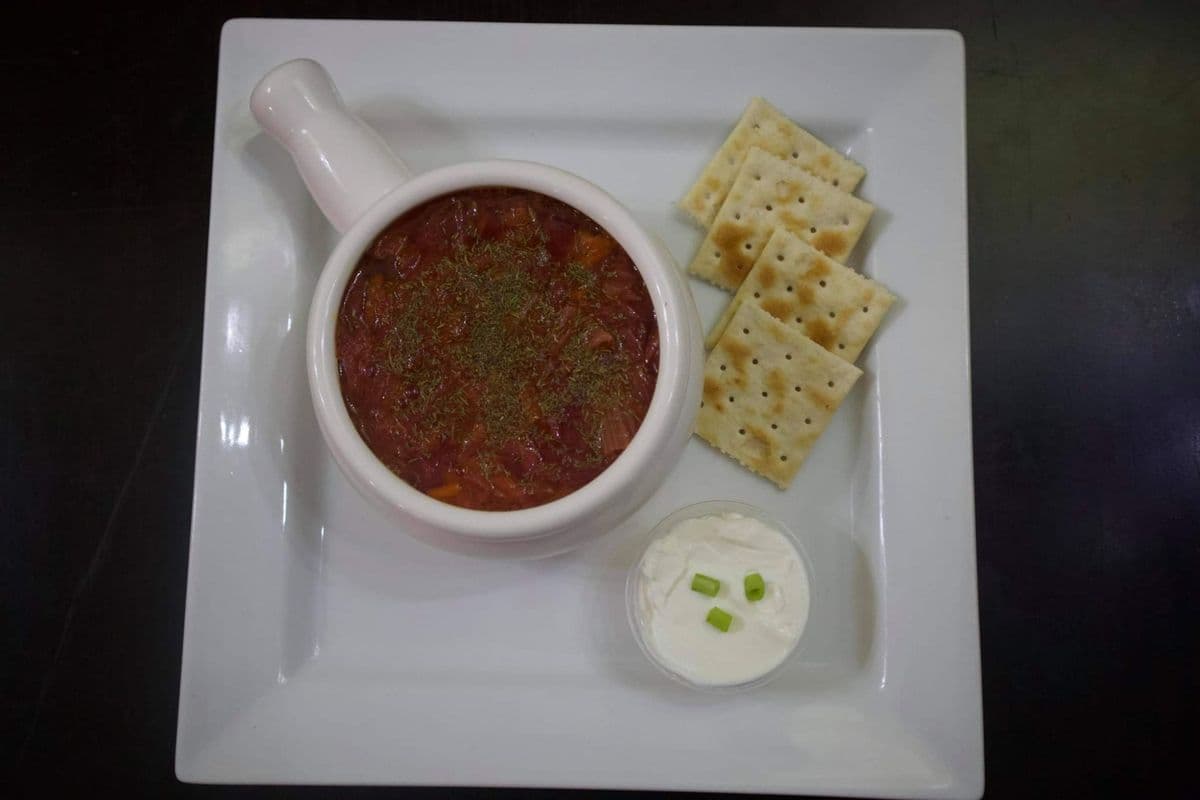 Borscht Soup (16 oz)