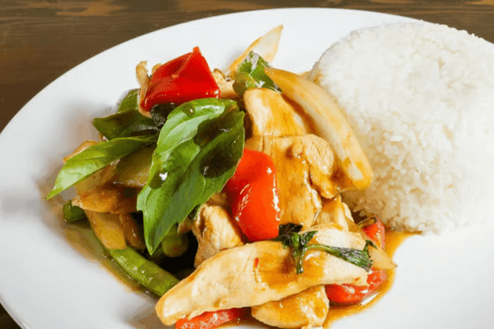 Lunch Special Basil Chicken Combo