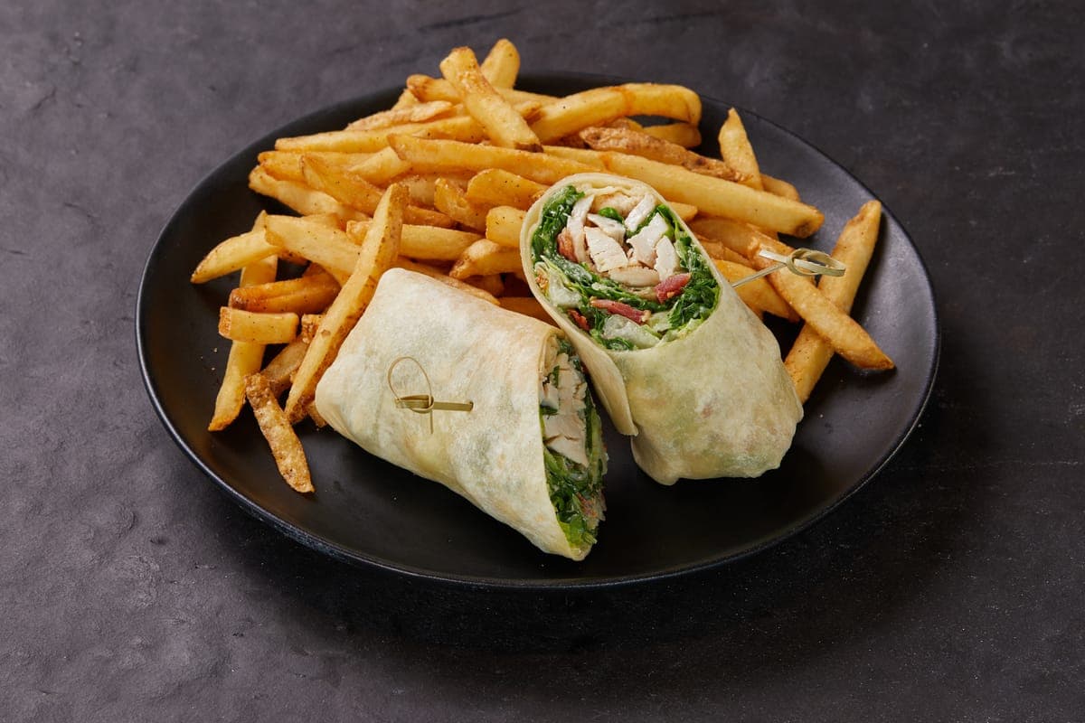 CHICKEN CAESAR WRAP