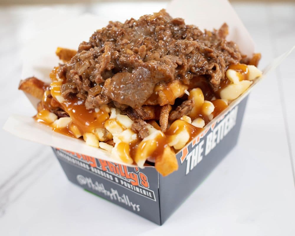 Peppercorn Steak Poutine