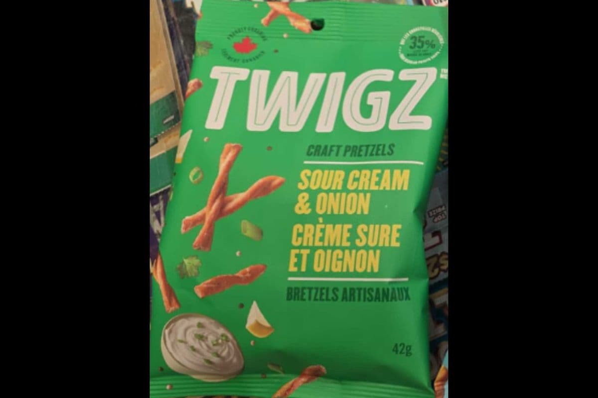 Twigz Pretzels Sour Cream & Onion 42g (42 g)