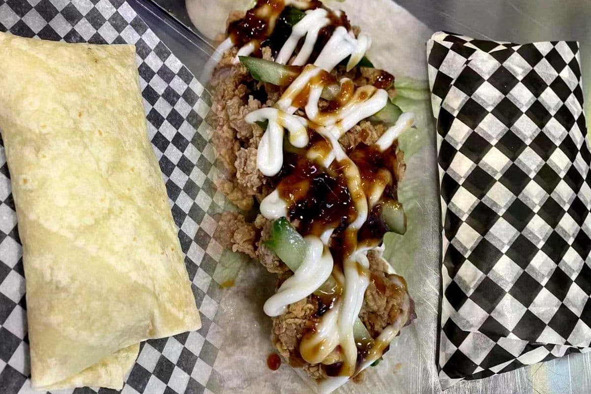 Traditional Chinese Style Chicken Wrap Combo