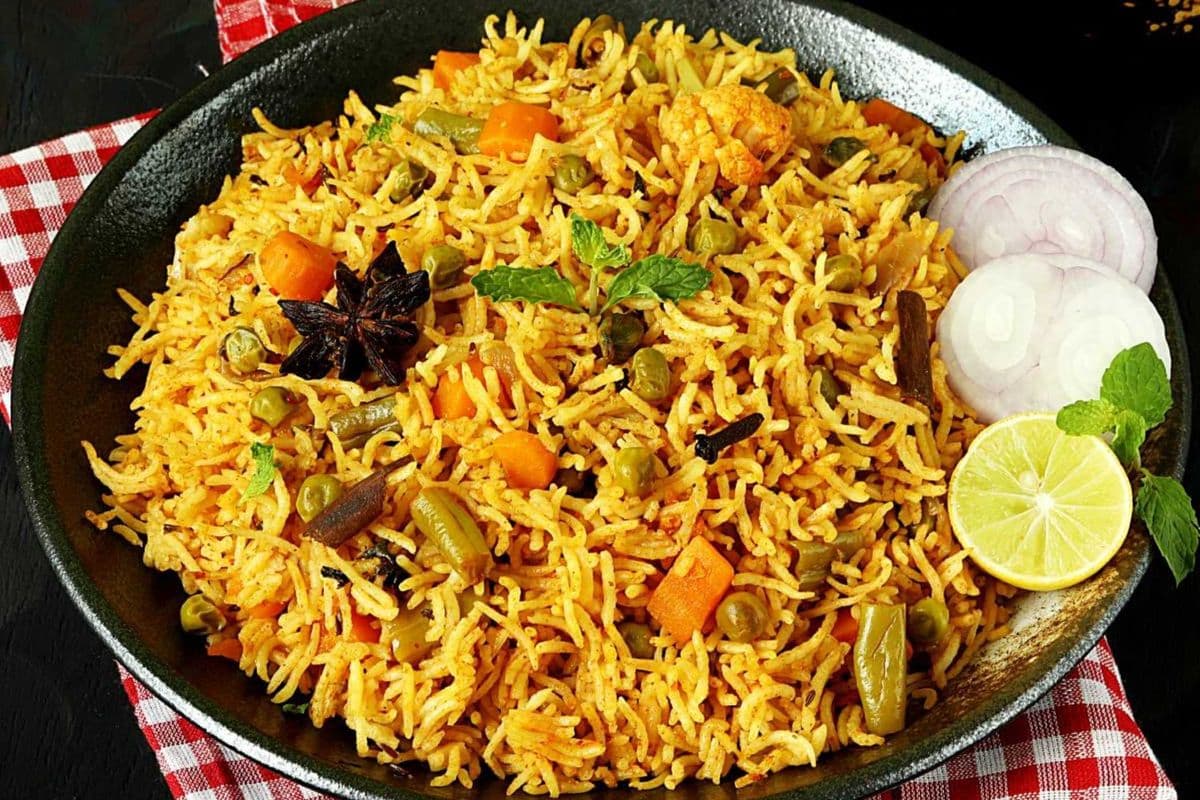 THURSDAY SPECIAL (VEG BIRYANI)