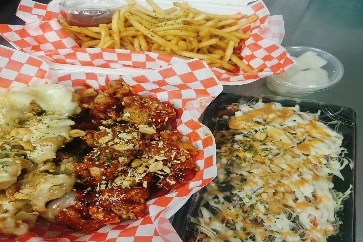 Su&Su Korean Chicken (L size) n fries