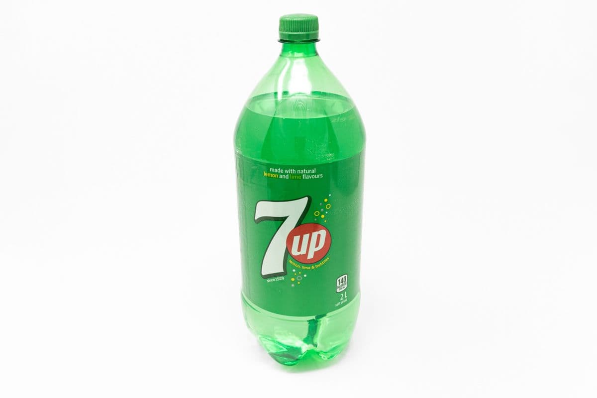 7UP (2 L)