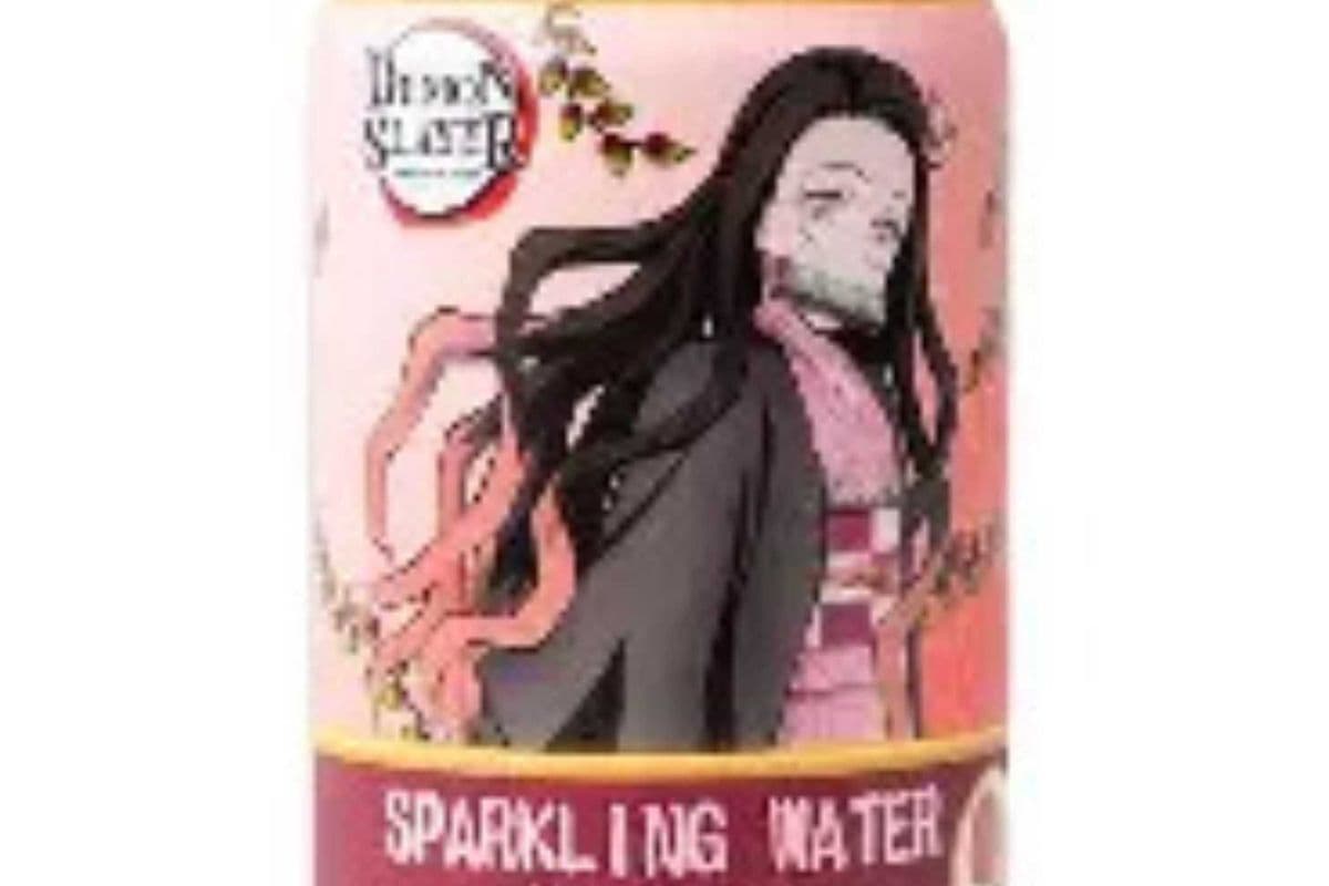 Eau pétillante à la fraise Demon Slayer