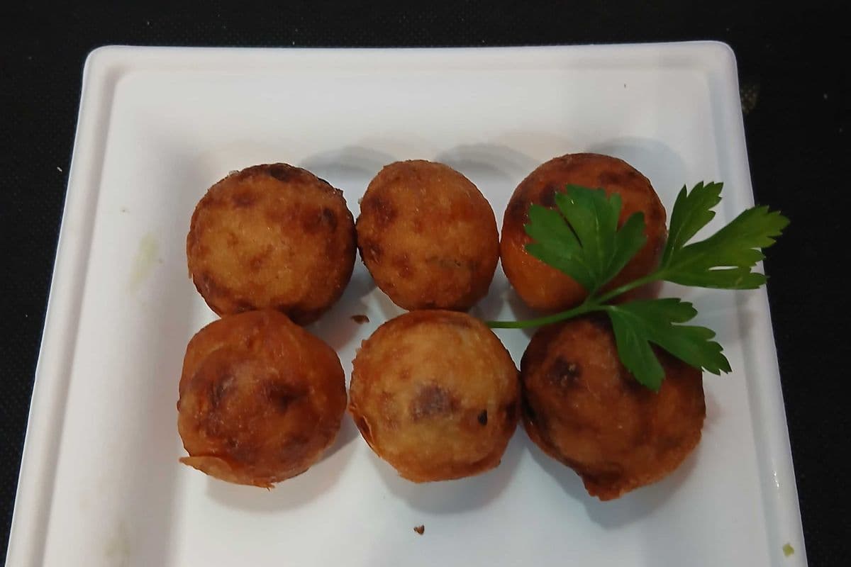 TakoYaki 6pcs (220 Cal)