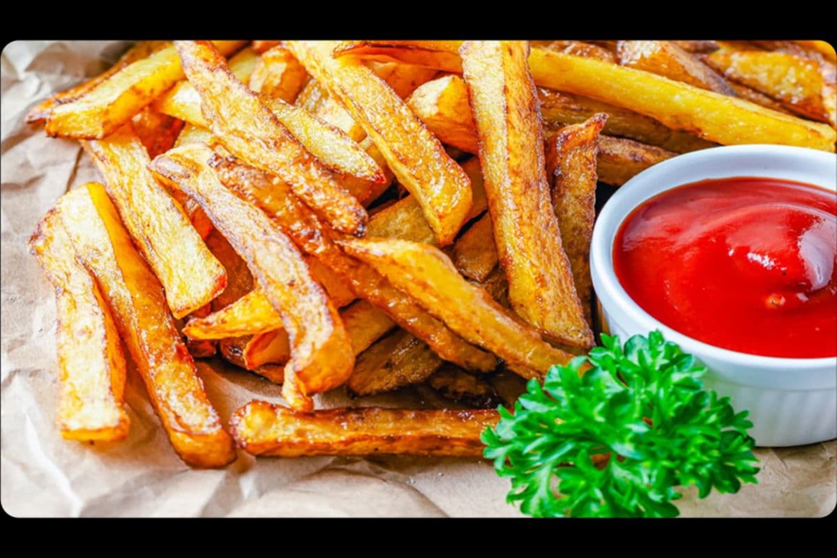 French Fries (Medium)