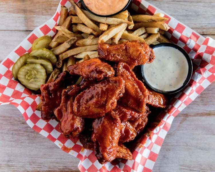 Sauced + Tossed Chicken Wings Combo 2lb