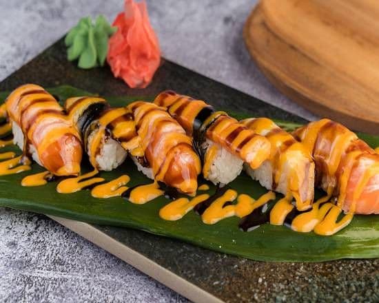Hot Fire Torched Butterfish Sushi (2 pcs)