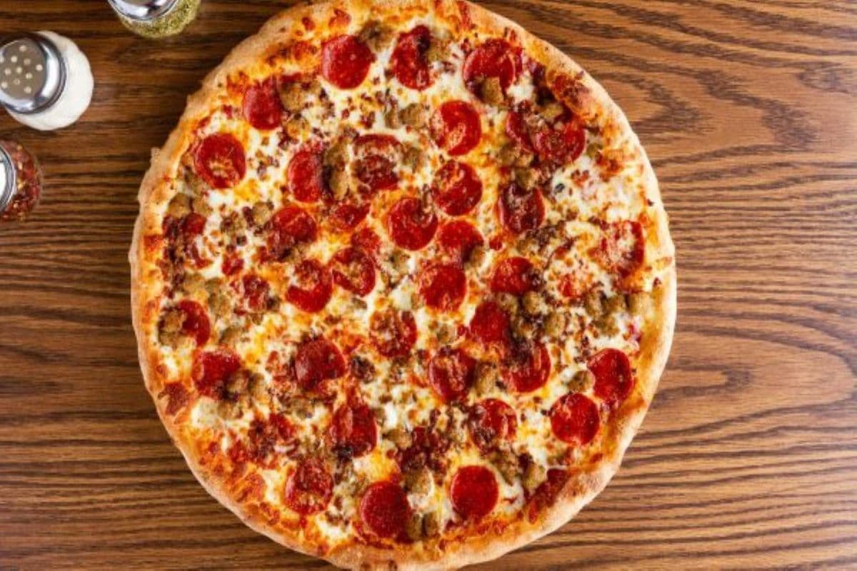 Medium Pizza