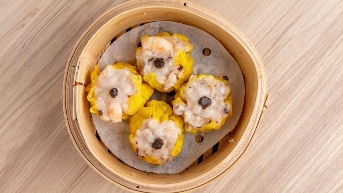 Black Truffle Siu Mai 黑松露燒賣 (4 pcs)